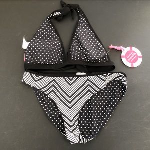 Commando dip & flip reversible swimsuit, black/white, NWT